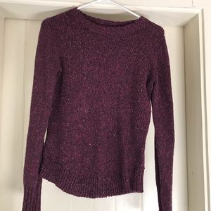 Xs GH BASS sweater, plum/maroon color